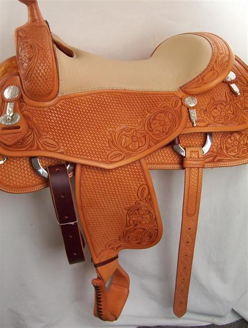 Used Saddle:- Image Number:0